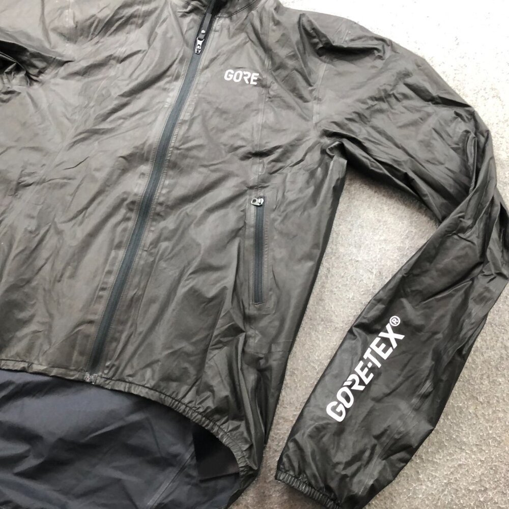 GOREWEAR Shakedry Jacket Medium Gore Tex Lightweight Cycling Running - Picture 3 of 9